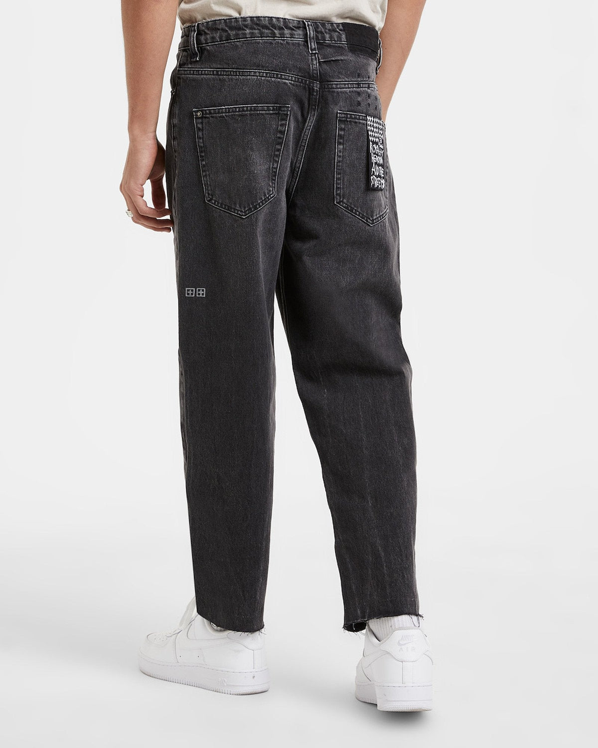 Mens Bullet Crop Asphalt Relaxed Denim Jeans - Black