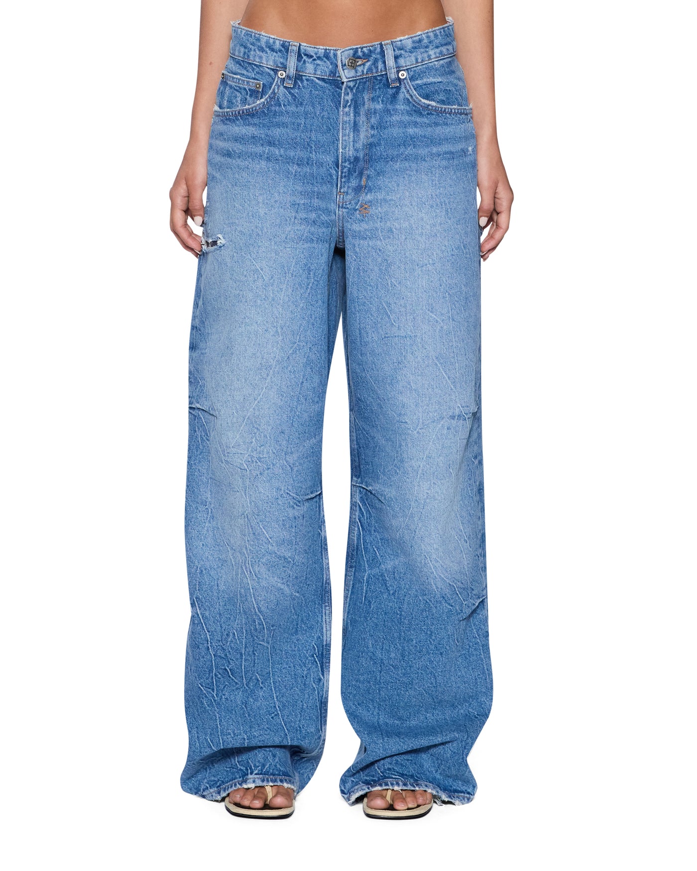 baggy jeans