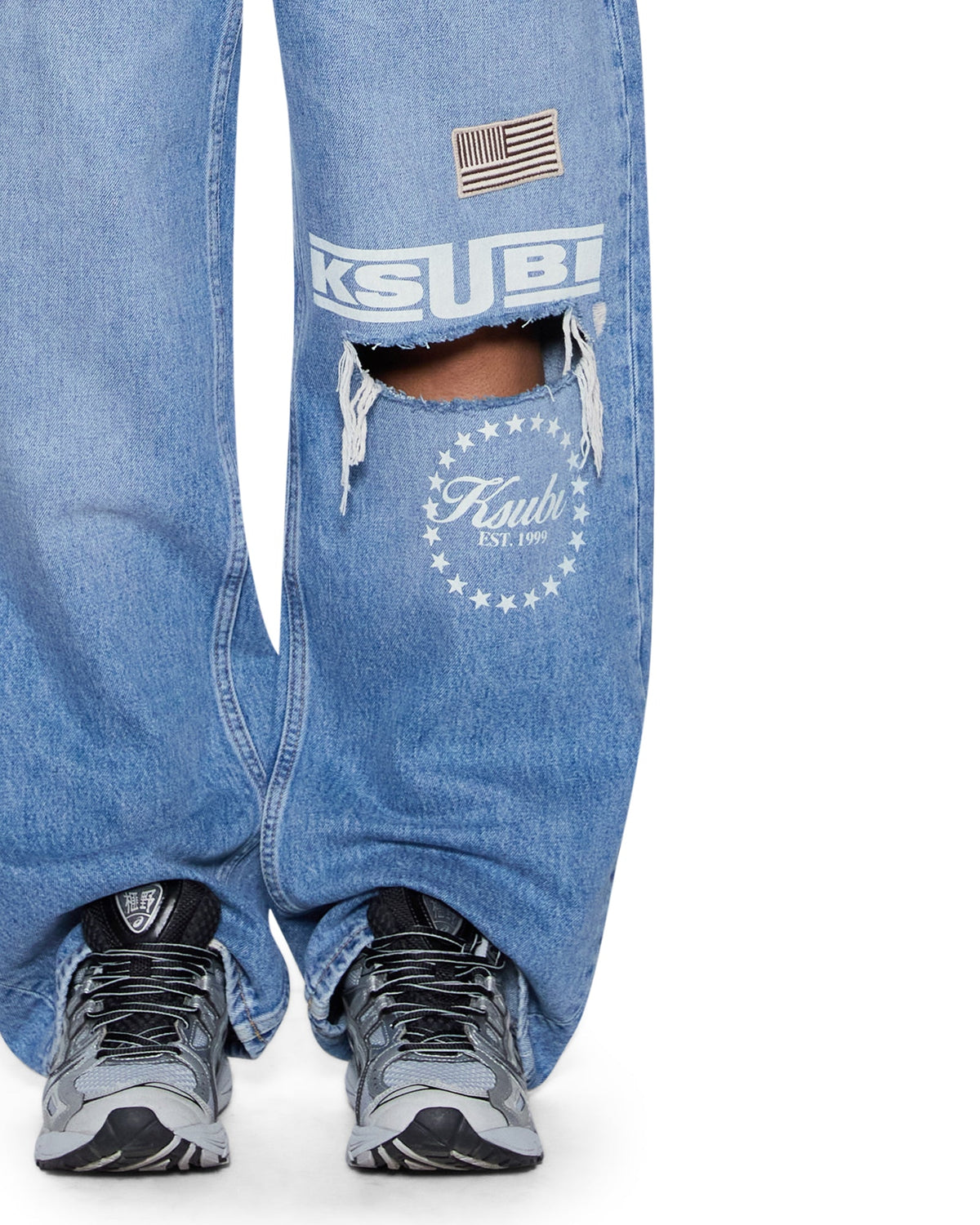 Womens Low Rider Horizon Garage Patches Relaxed Denim Jeans - Denim