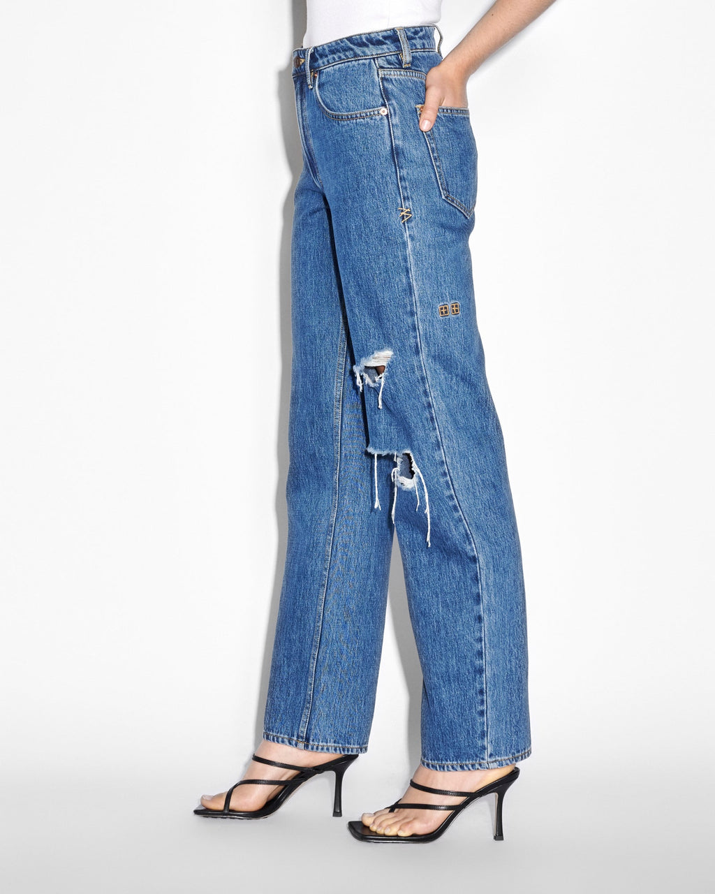 Womens Brooklyn Jean Moody Trashed Straight Denim Jeans - Denim