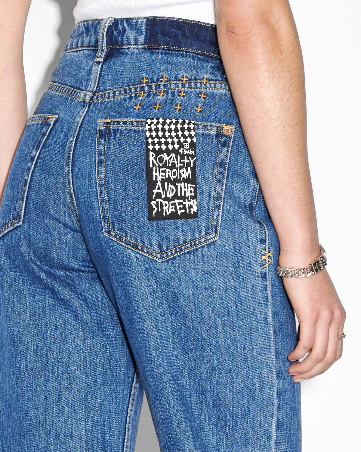 Womens Brooklyn Jean Moody Trashed Straight Denim Jeans - Denim