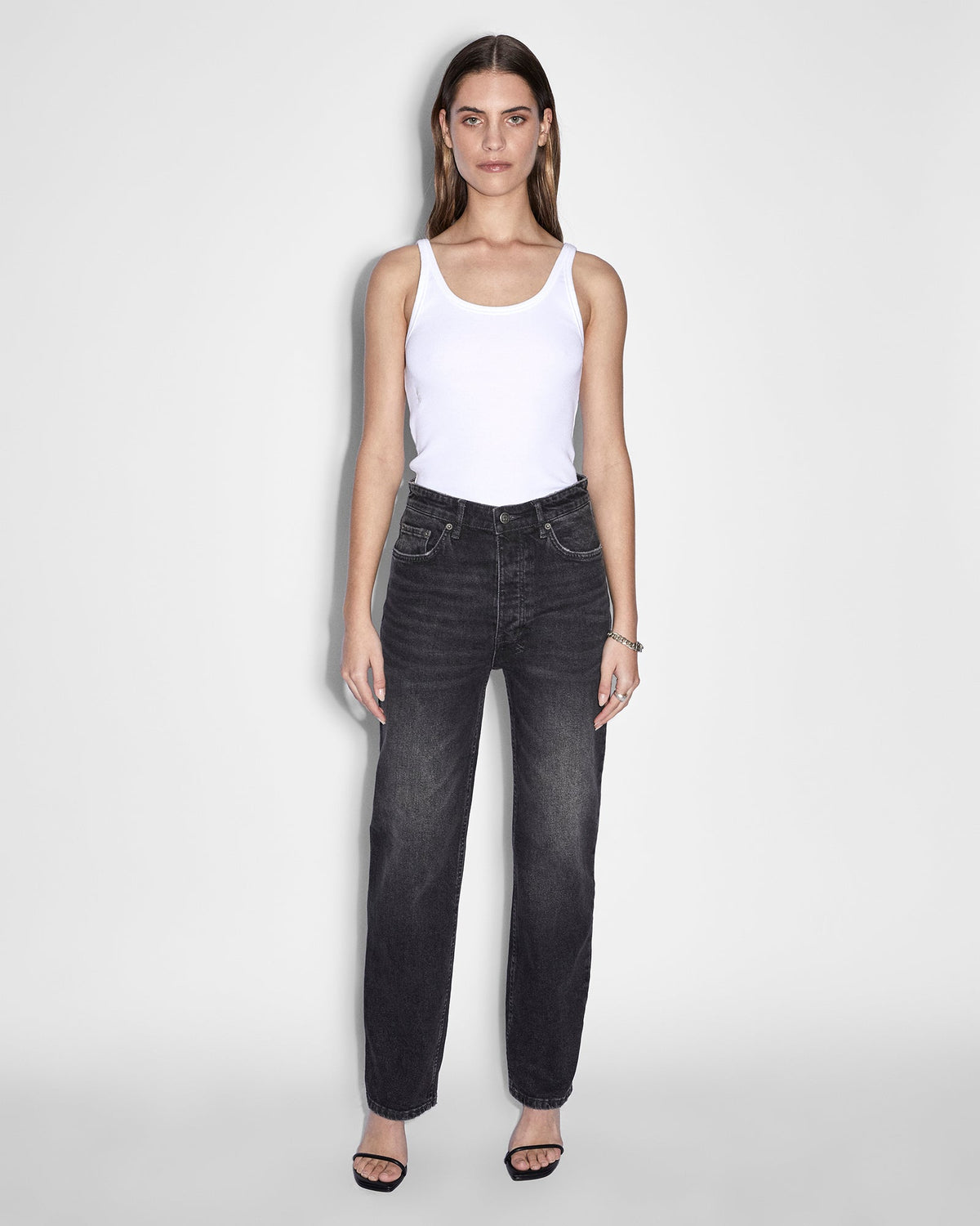 Womens Brooklyn Jean Diablo Straight Denim Jeans - Black