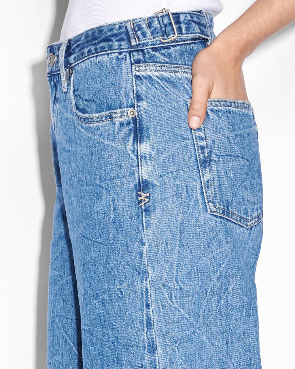 Womens Low Rider Ramble Trashed Baggy Denim Jeans - Denim