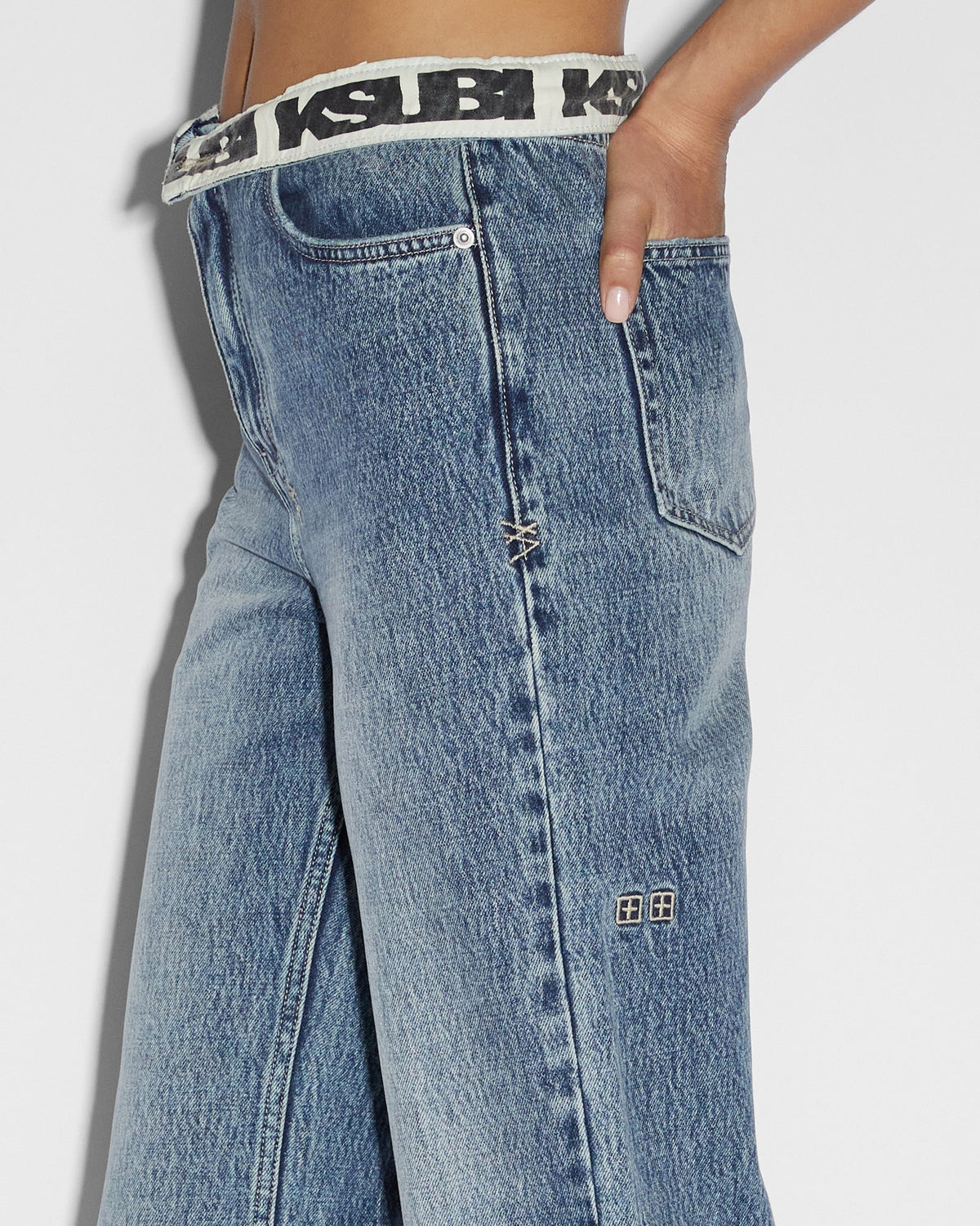 Womens Playback Flipped Overkast Straight Denim Jeans - Denim