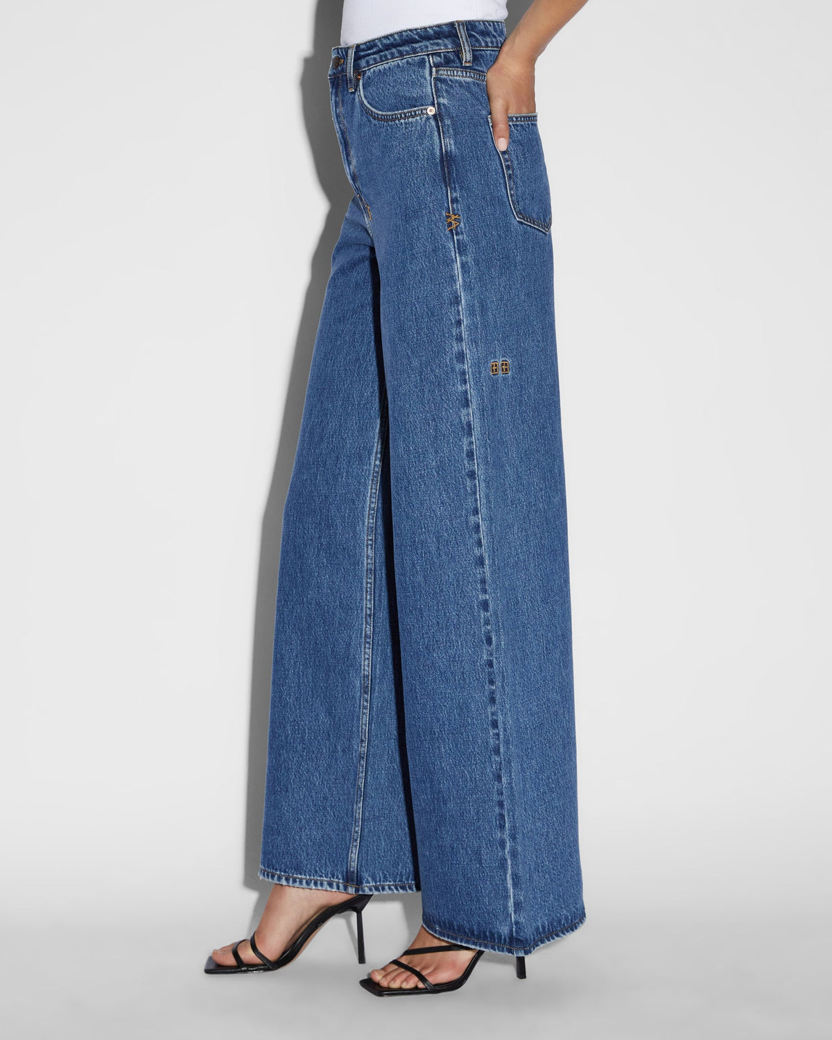 Womens Strider Moody Wide Denim Jeans - Denim
