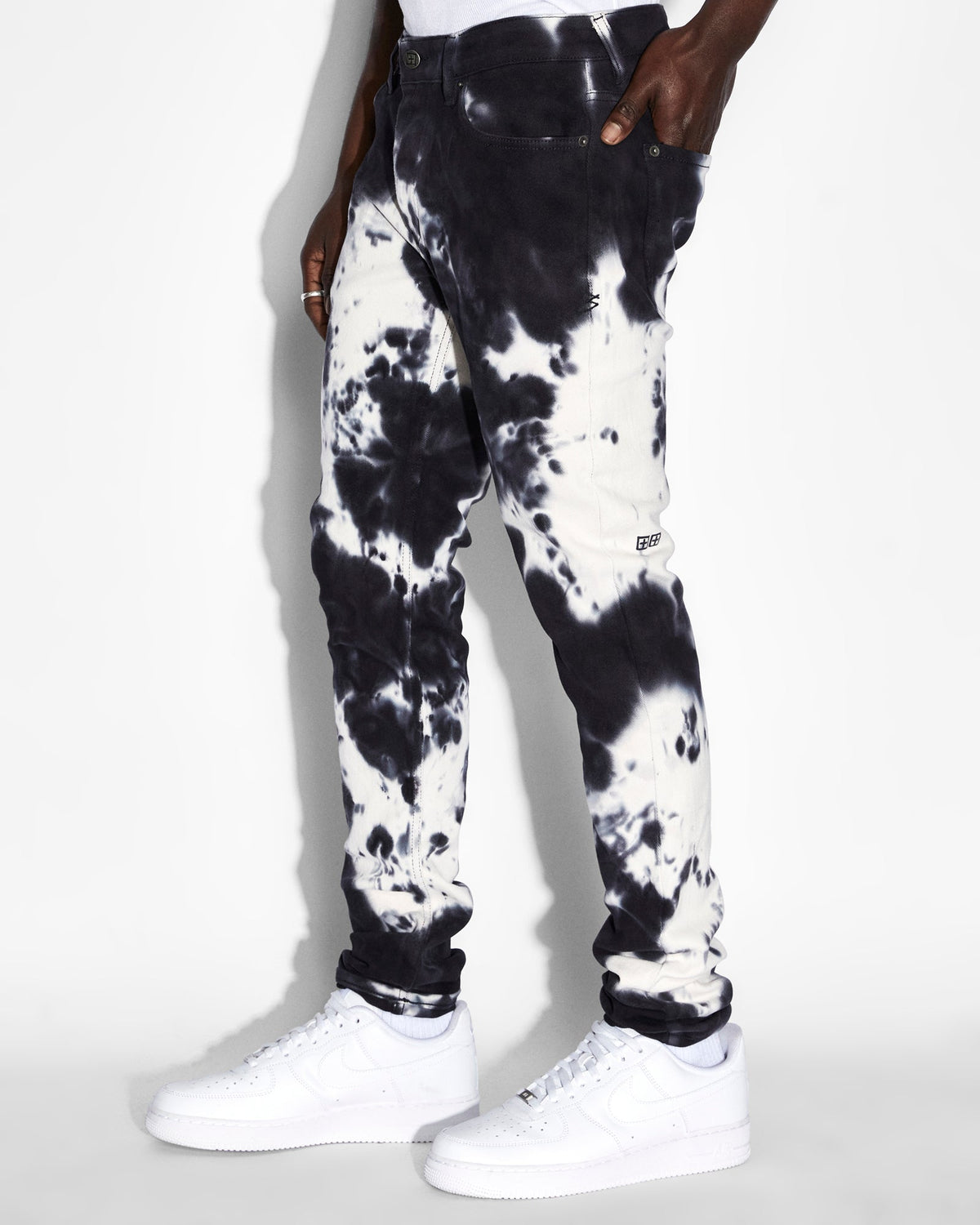 Mens Van Winkle Habits Dialled Skinny Denim Jeans - White