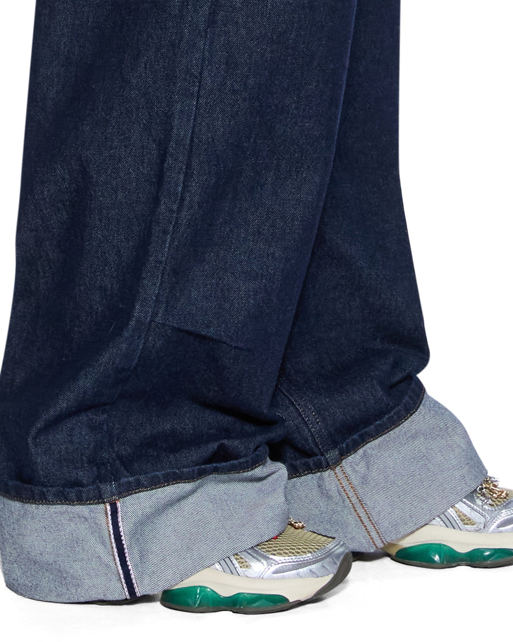 Womens Ksuper Cuffed Mystic Rinse Baggy Denim Jeans - Denim
