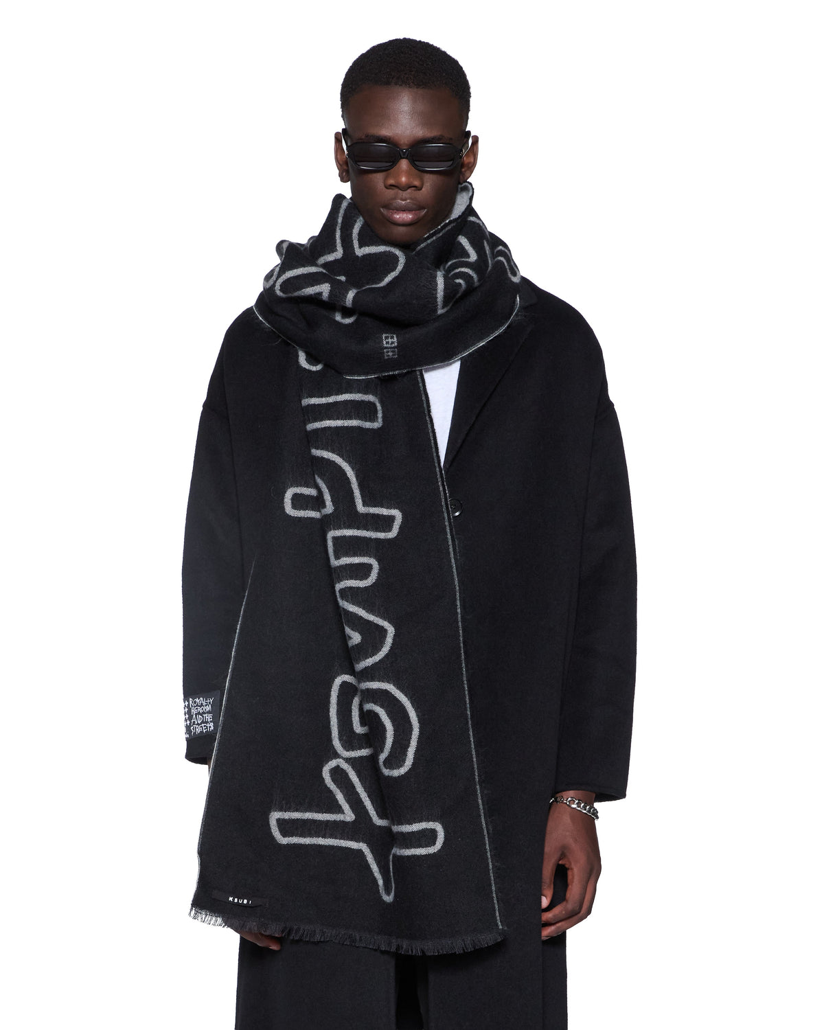 1999 Mega Scarf Black Fitted Accessories - Black