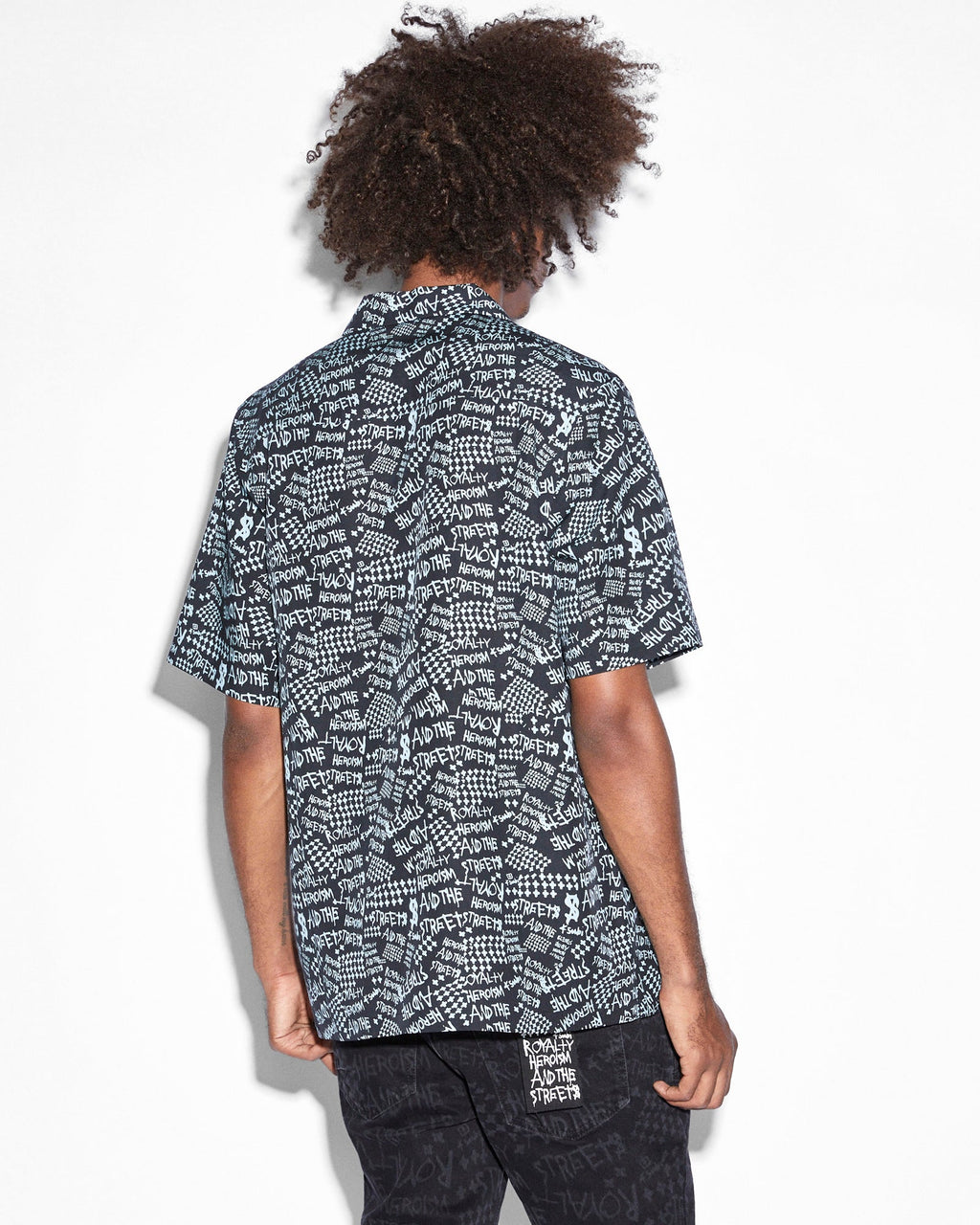 Mens Heroism Ss Shirt Black Regular Shirts - Black