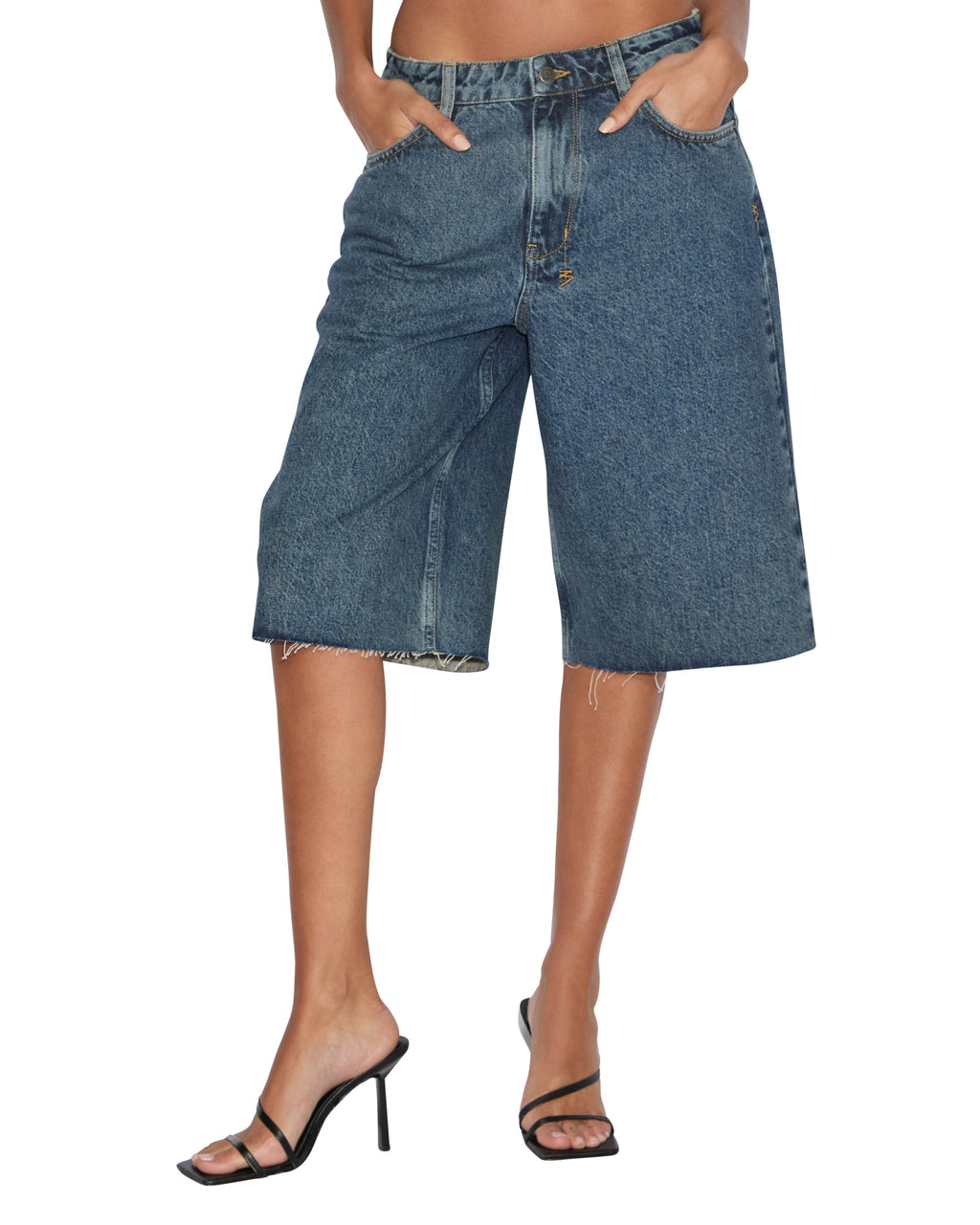 Womens Low Rider Short Subway Relaxed Walkshorts - Denim
