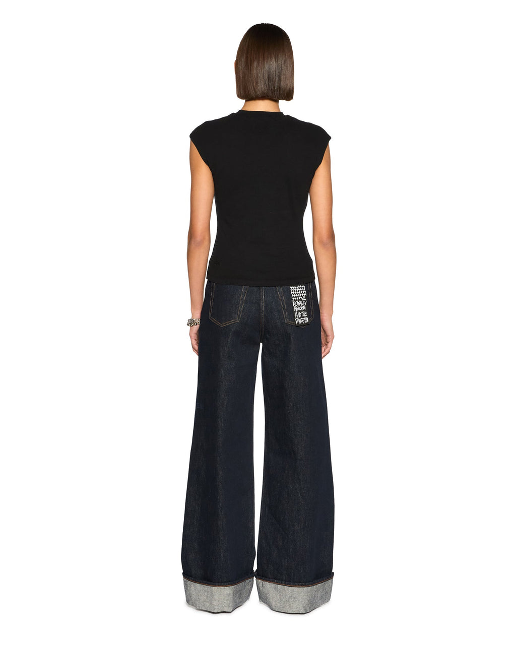 Womens Staple Ss Tee Black Fitted Tees - Black