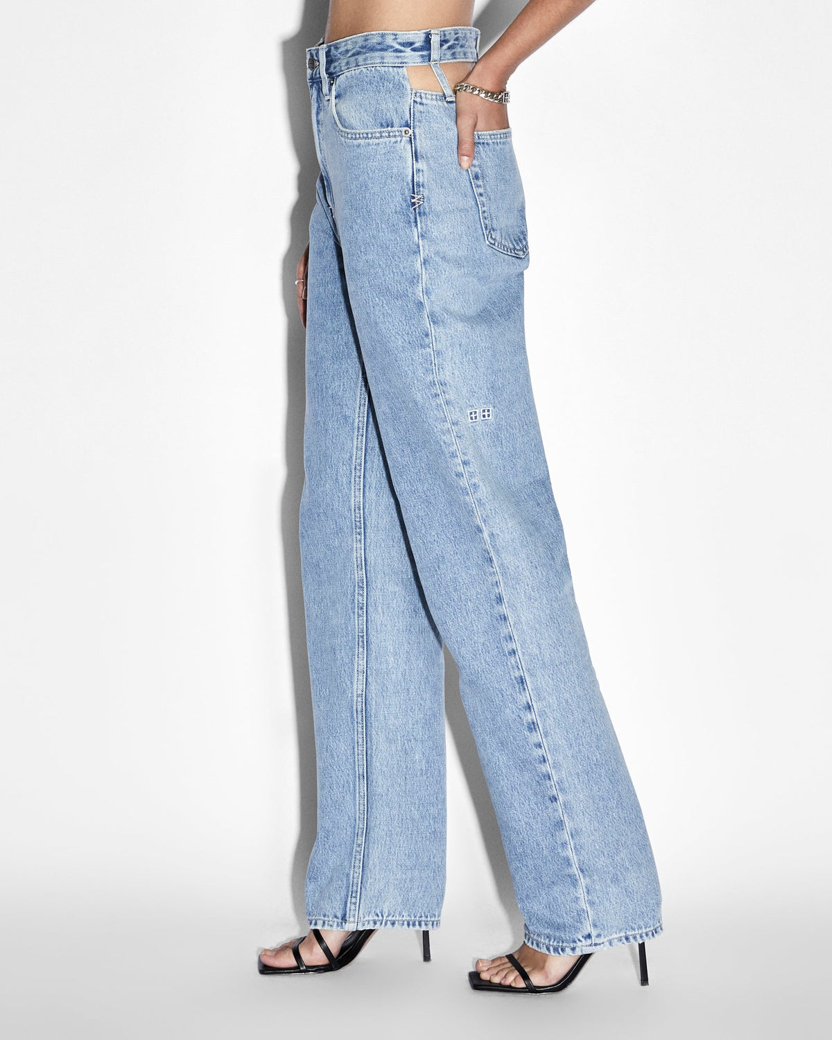 Womens Playback Authentik Kut Out Straight Denim Jeans - Denim